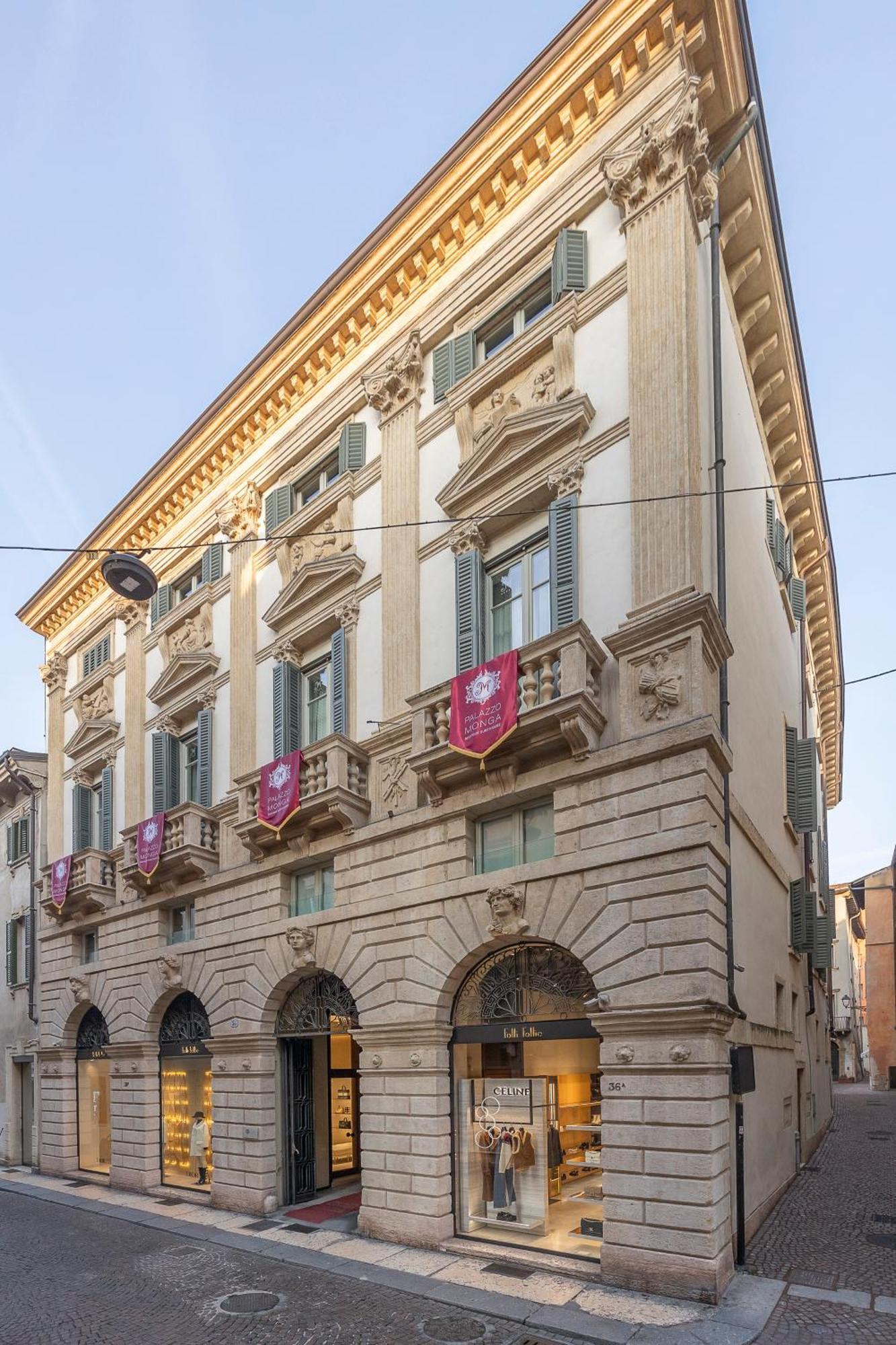 Palazzo Monga Boutique Guesthouse Верона Экстерьер фото