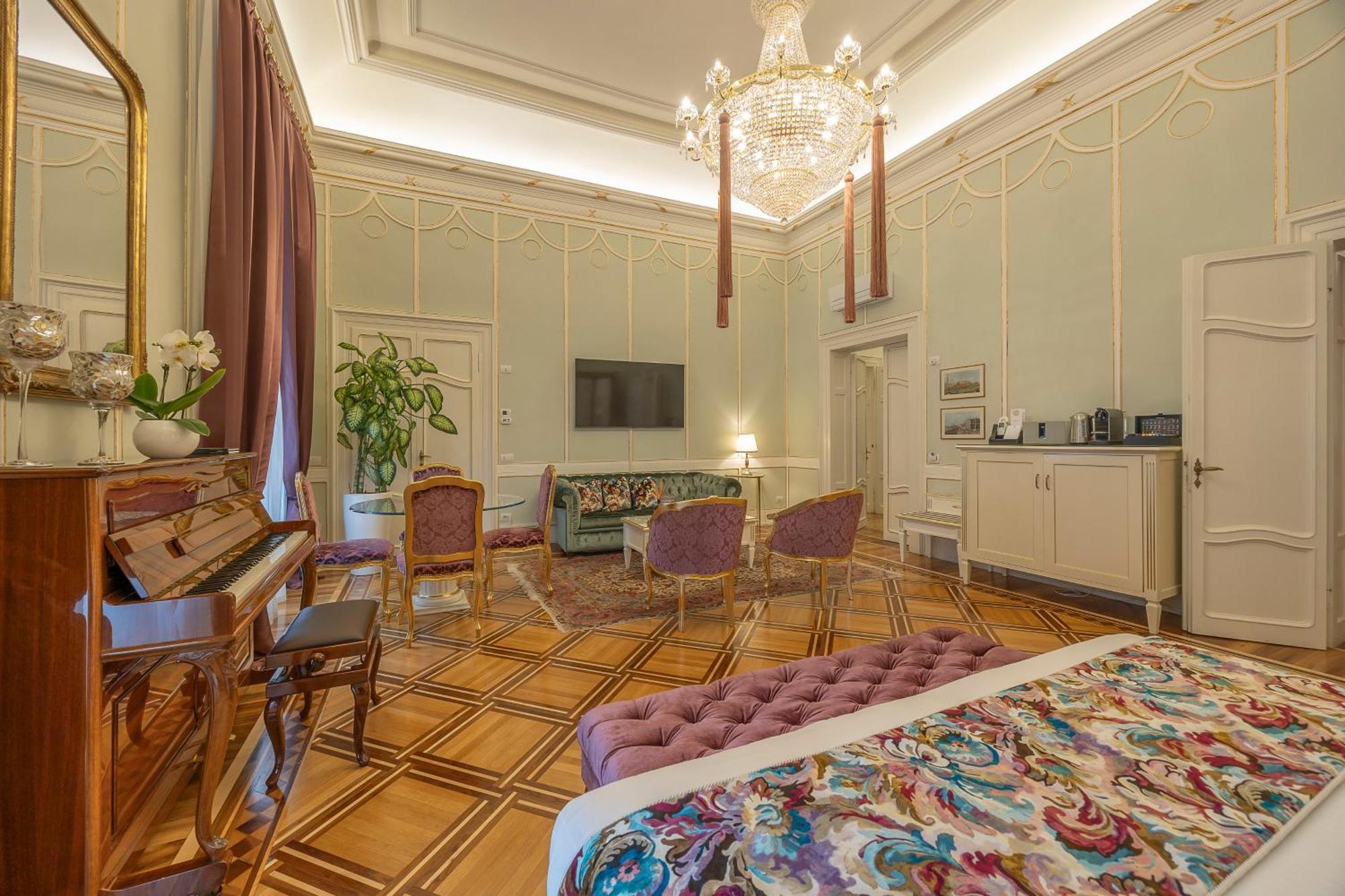 Palazzo Monga Boutique Guesthouse Верона Экстерьер фото